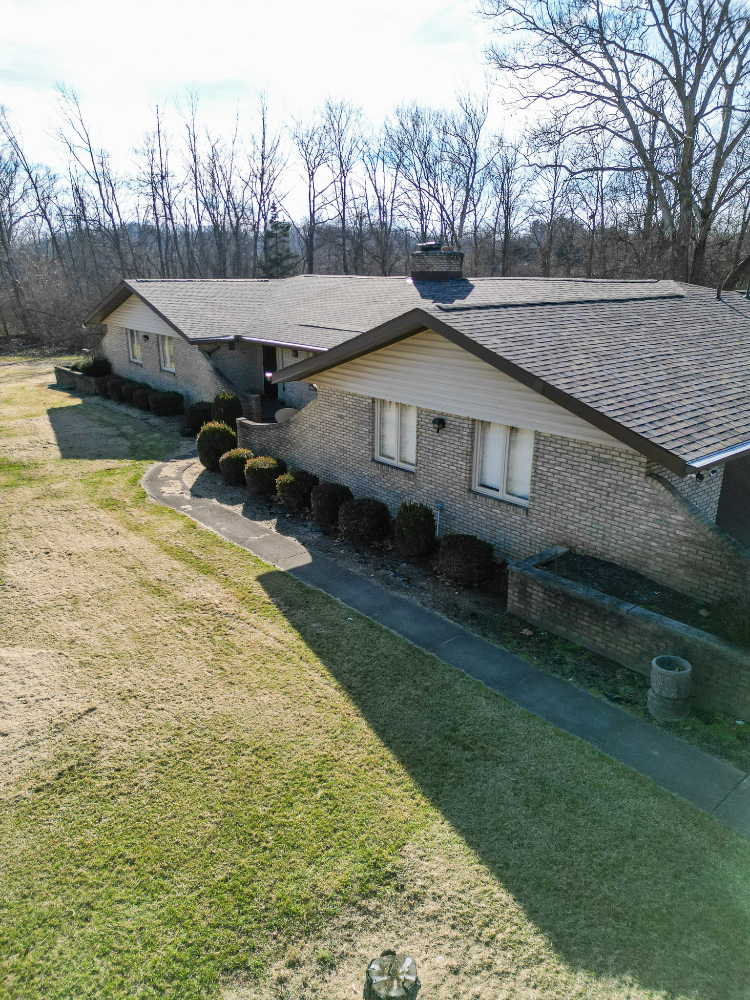 Choosing the Right Materials for Your Residential Roofing Installation